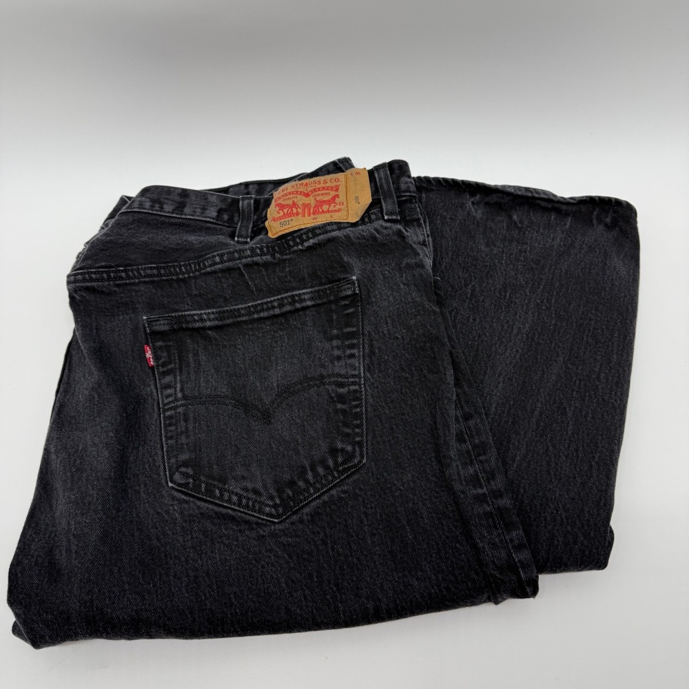 Levis 501 Original Fit Black Denim Button Fly Jeans Mens 48x32 Water Less